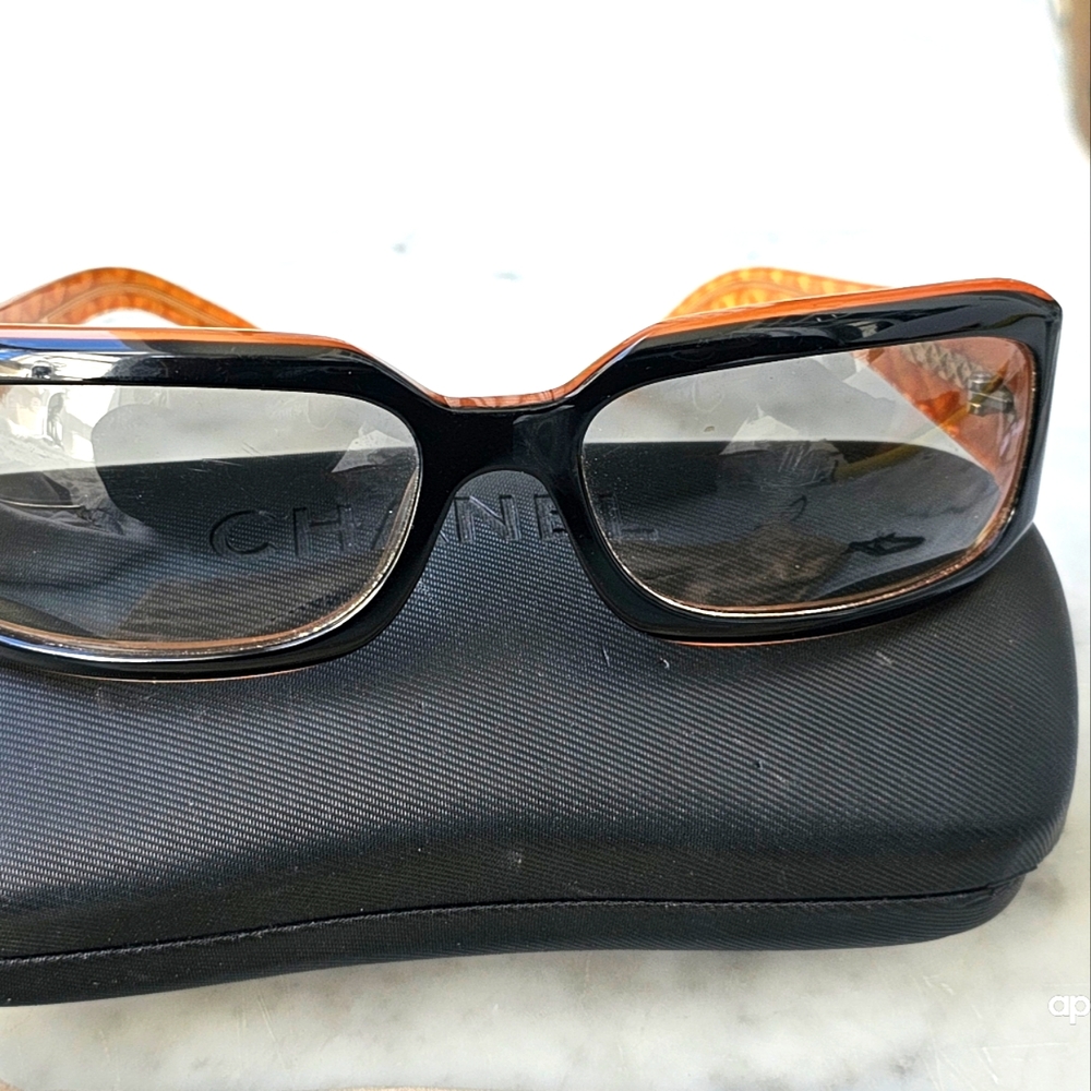Chanel Sunglasses - Picture 8 of 9